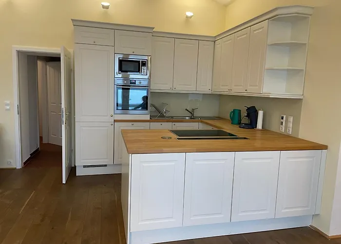 Quiet Apartment Close To Center