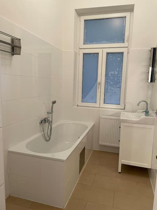 Apartment Quiet Close To Center